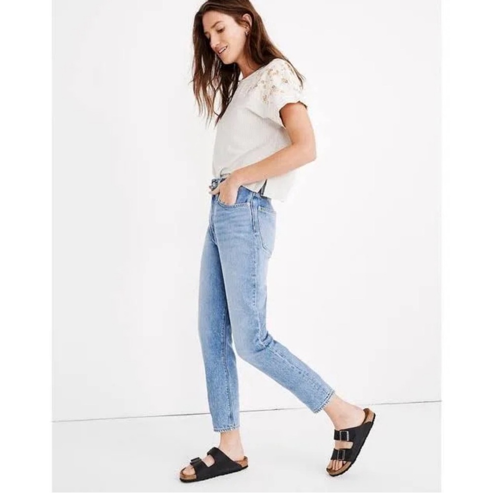 Madewell the Mom Jean size 27 Melva Wash